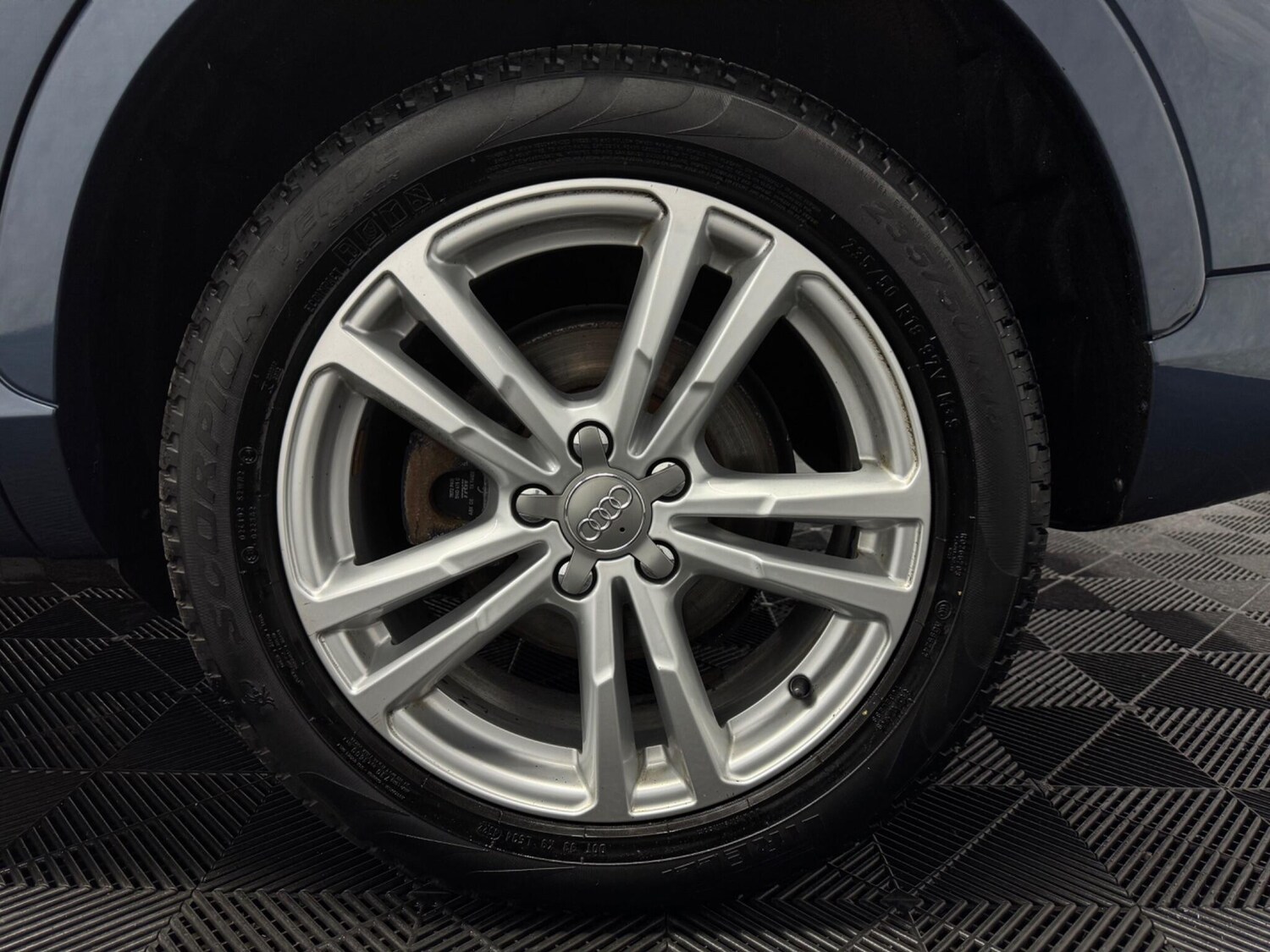 Used Audi Q3 2016 for sale - 76137771: Photo 34