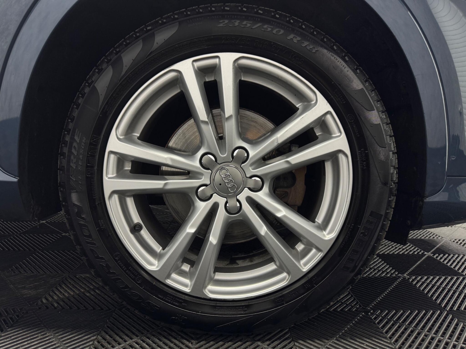 Used Audi Q3 2016 for sale - 76137771: Photo 36