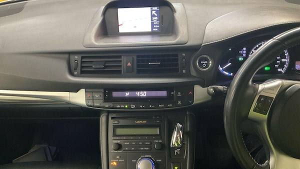 Used Lexus CT 2013 for sale - 75682311: Photo 3