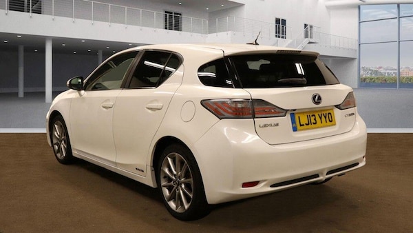Used Lexus CT 2013 for sale - 75682311: Photo 6