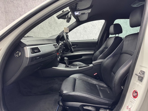 Used BMW 3 Series 2011 for sale - 75623669: Photo 2