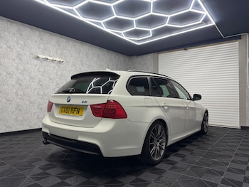 Used BMW 3 Series 2011 for sale - 75623669: Photo
