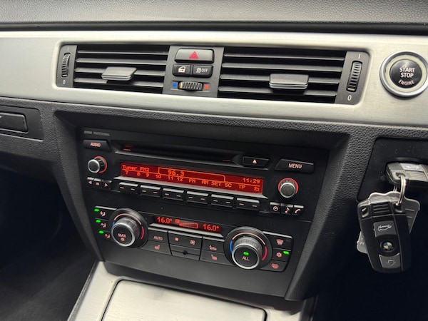 Used BMW 3 Series 2011 for sale - 75623669: Photo 8