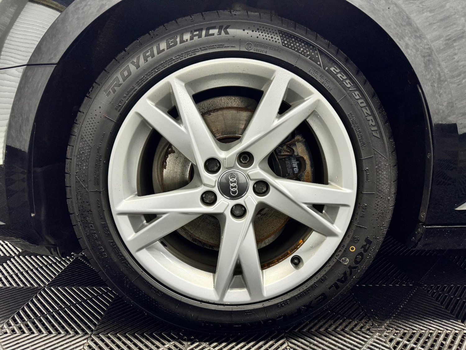 Used Audi A4 Avant 2016 for sale - 76666928: Photo 27