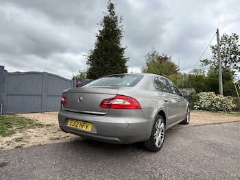 Used Skoda Superb 2012 for sale - 78404146: Photo