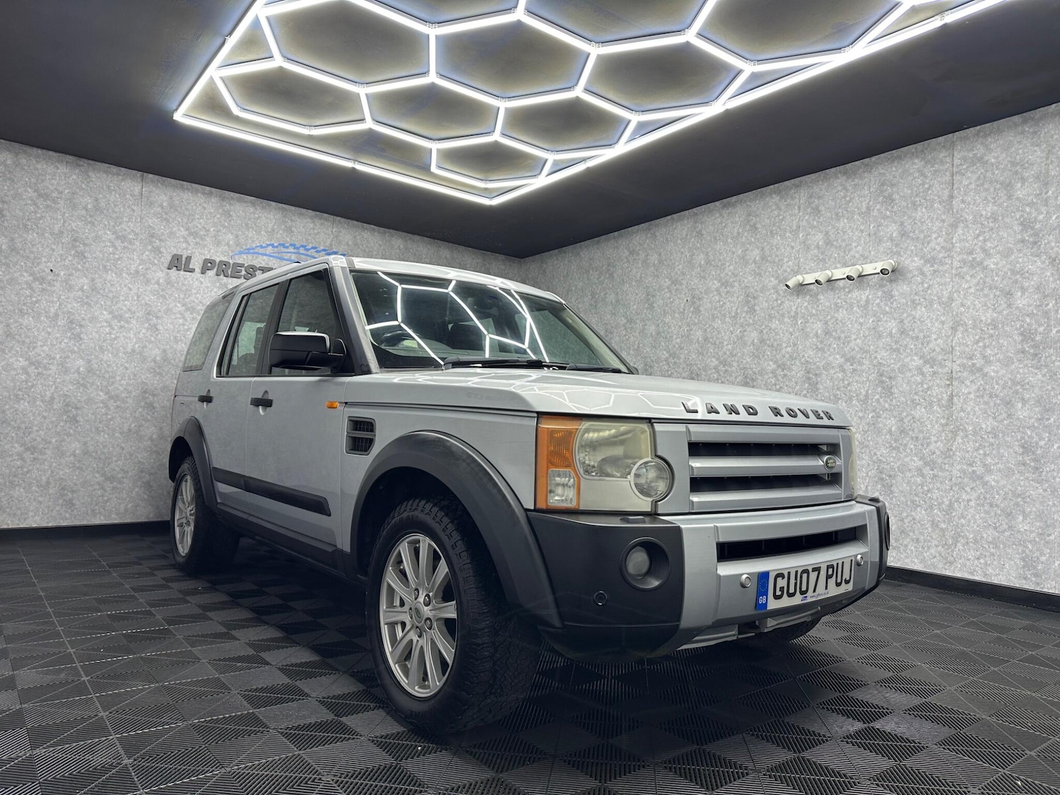 Used Land Rover Discovery 3 2007 for sale - 77612962: Photo 3