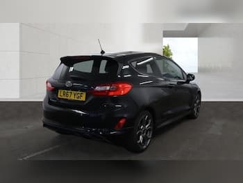 Used Ford Fiesta 2017 for sale - 79726647: Photo