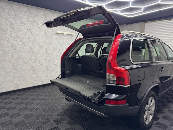 Used Volvo XC90 2011 for sale - 73857640: Photo 23