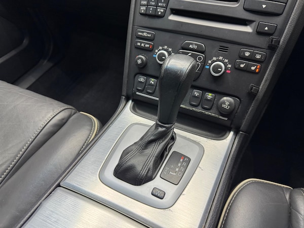 Used Volvo XC90 2011 for sale - 73857640: Photo 7