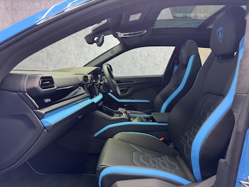 Used Lamborghini Urus 2025 for sale - 75198920: Photo