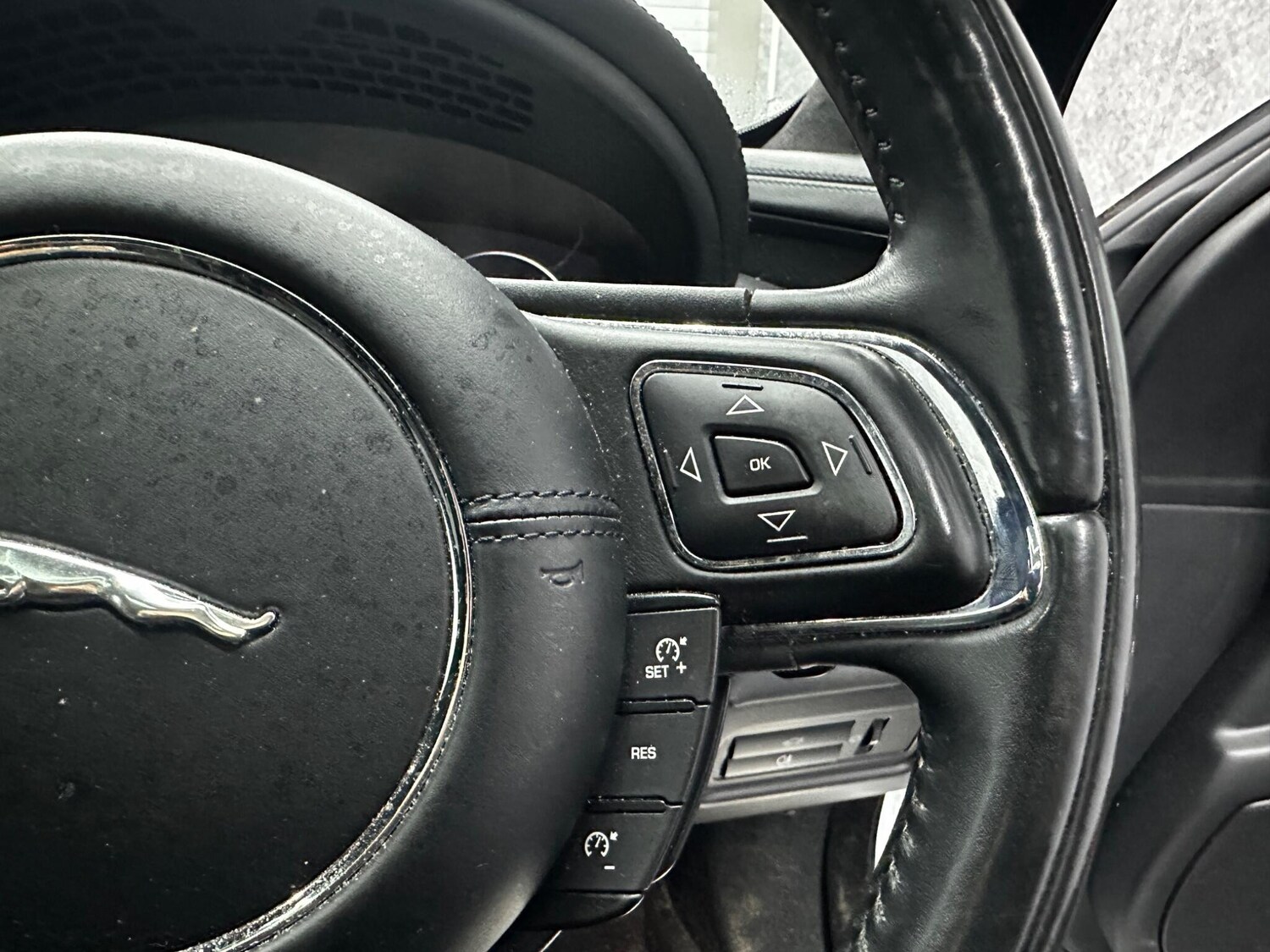 Used Jaguar XJ 2017 for sale - 78058261: Photo 14