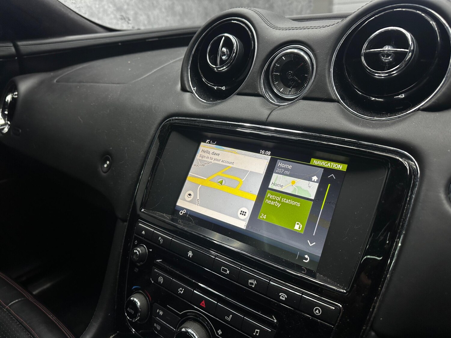 Used Jaguar XJ 2017 for sale - 78058261: Photo 21