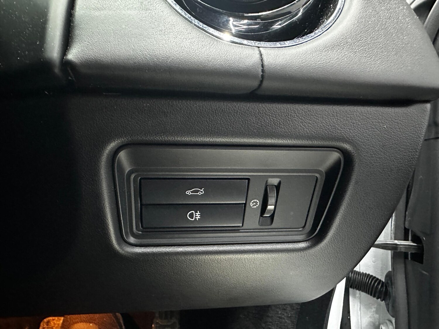 Used Jaguar XJ 2017 for sale - 78058261: Photo 32