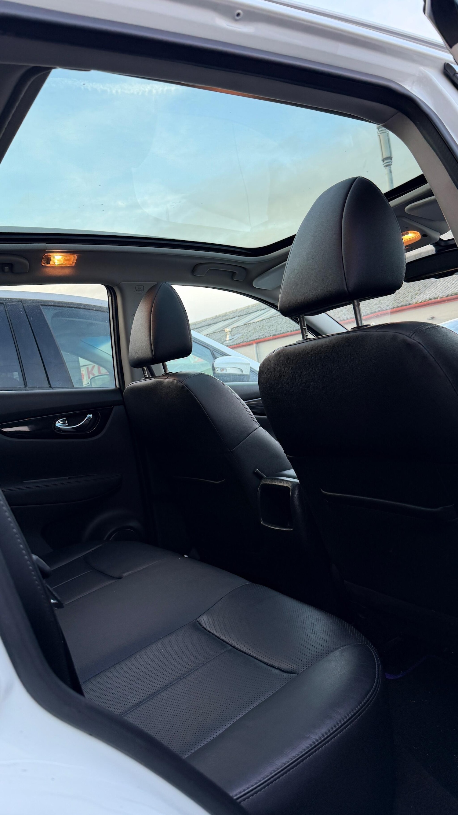 Used Nissan Qashqai 2015 for sale - 76592428: Photo 8