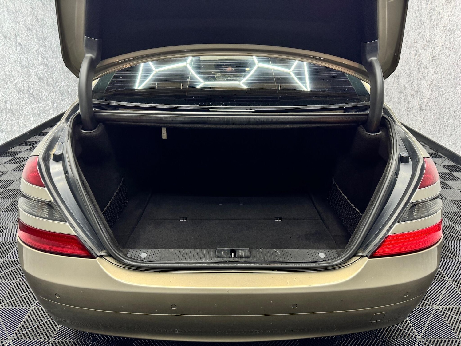 Used Mercedes-Benz S Class 2008 for sale - 77174550: Photo 24