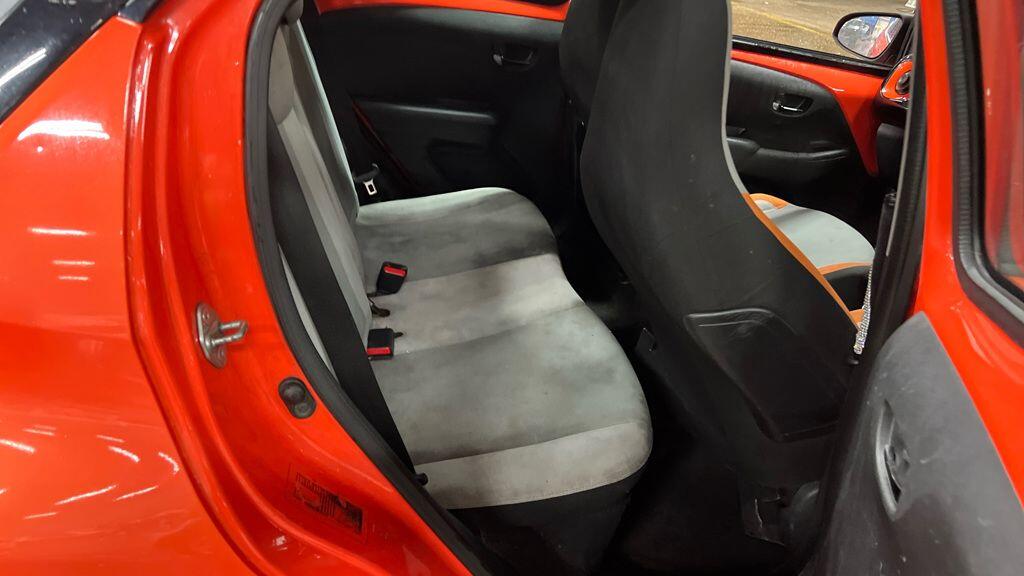 Used Toyota AYGO 2014 for sale - 78058430: Photo 5