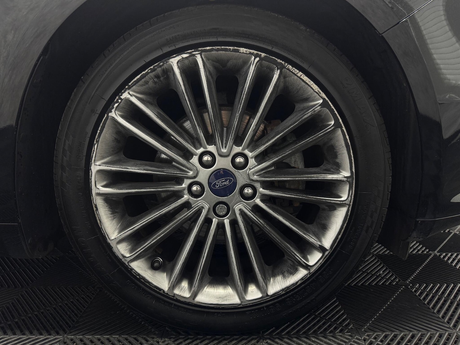 Used Ford Mondeo 2017 for sale - 76360755: Photo 32