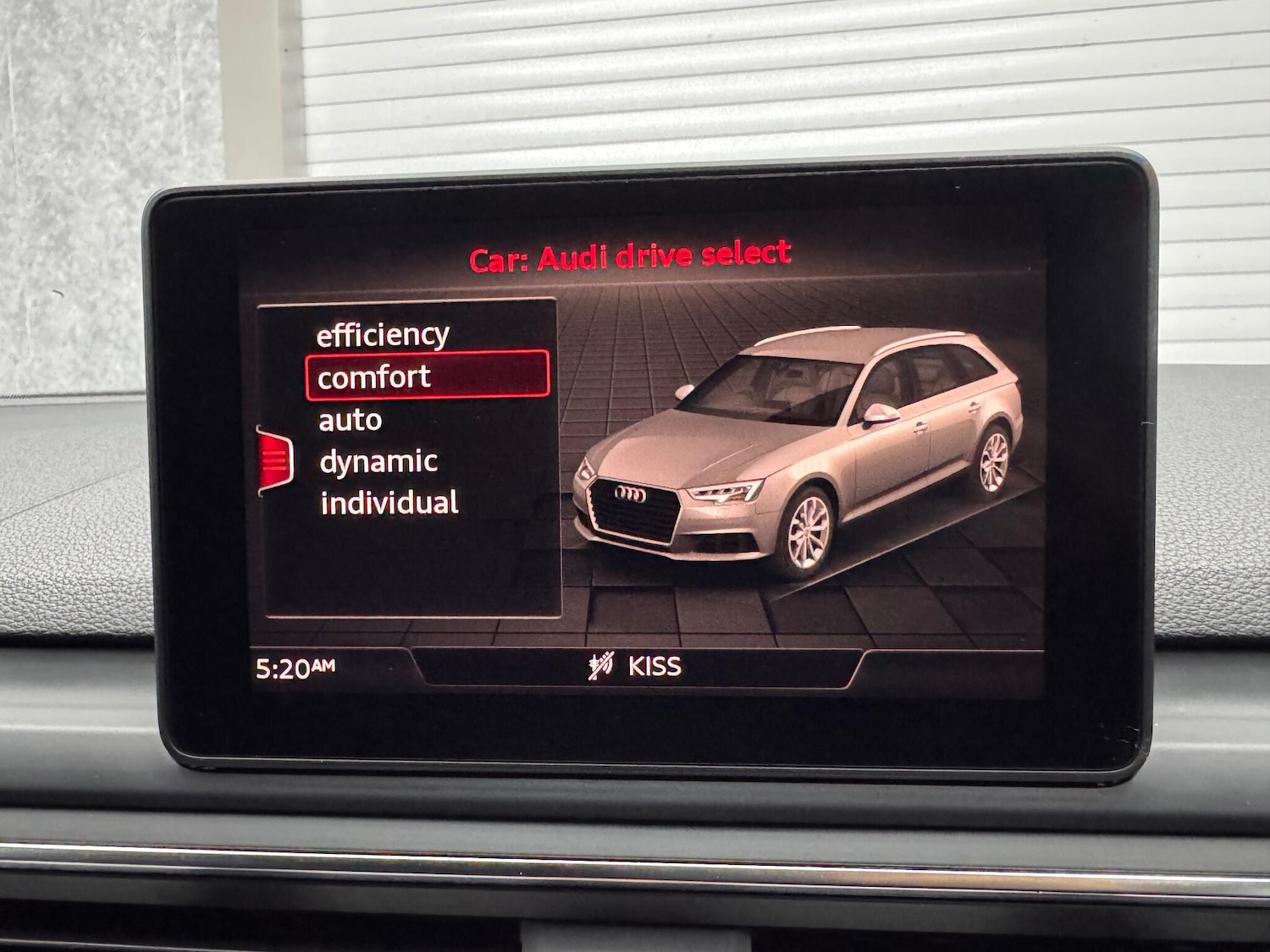 Used Audi A4 Avant 2016 for sale - 76250940: Photo 17