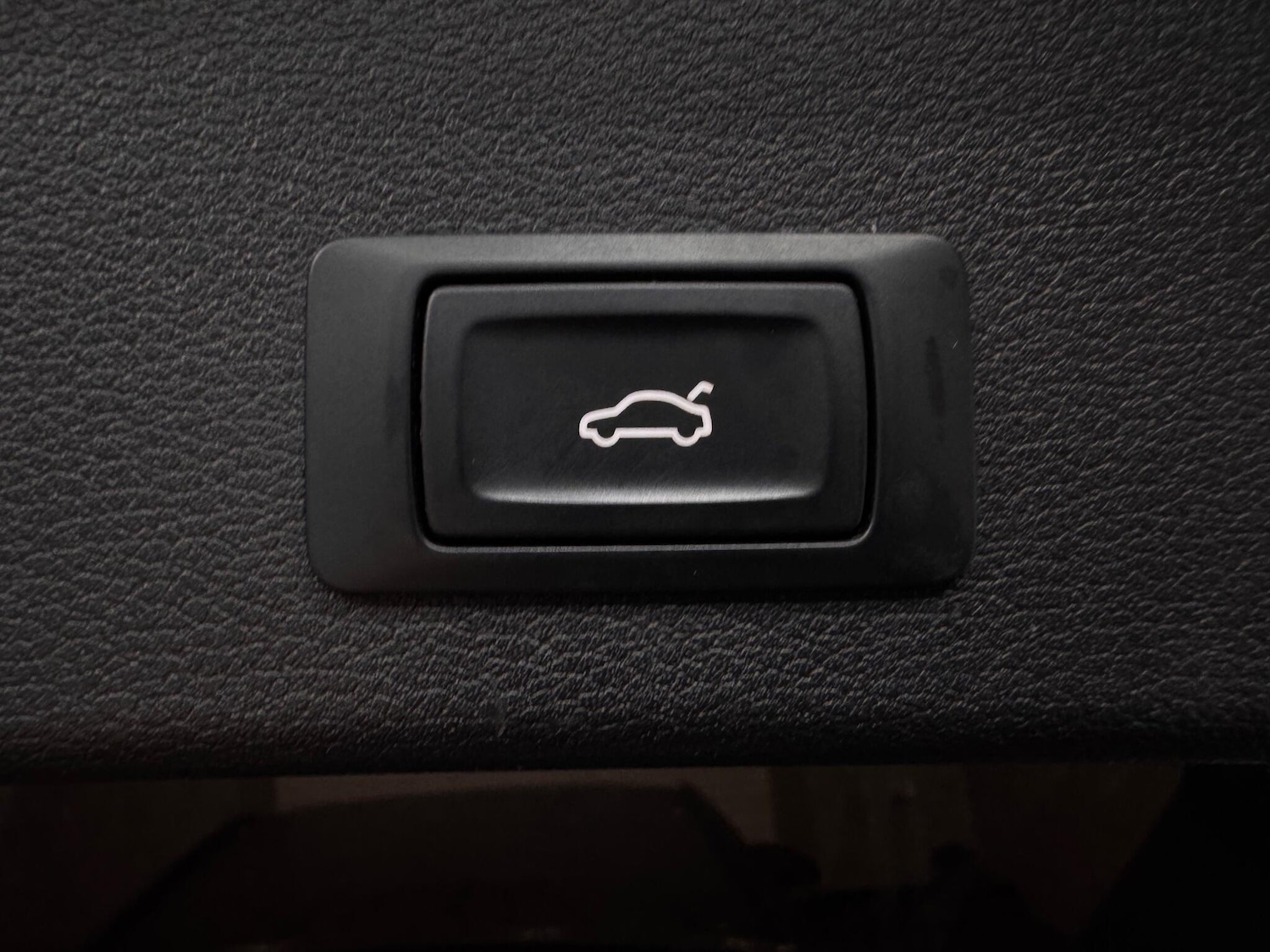 Used Audi A4 Avant 2016 for sale - 76250940: Photo 29