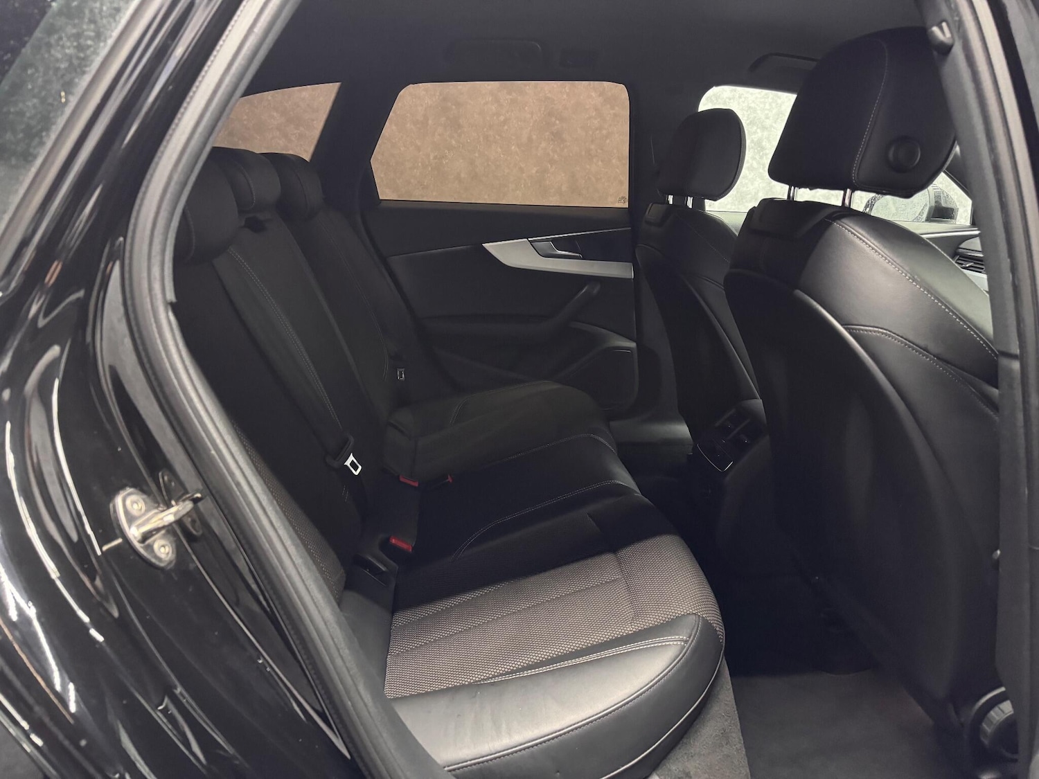 Used Audi A4 Avant 2016 for sale - 76250940: Photo 7