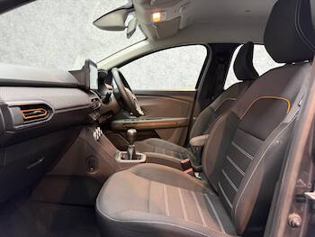 Used Dacia Sandero Stepway 2022 for sale - 79664292: Photo