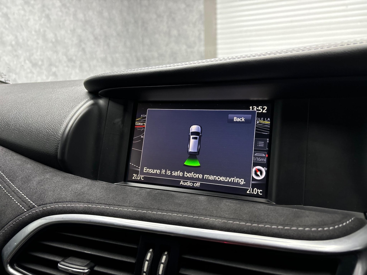 Used Infiniti Q30 2016 for sale - 78058092: Photo 10