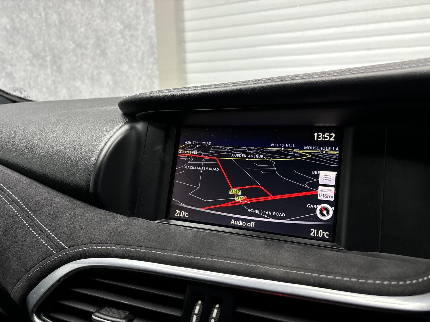 Used Infiniti Q30 2016 for sale - 78058092: Photo 11