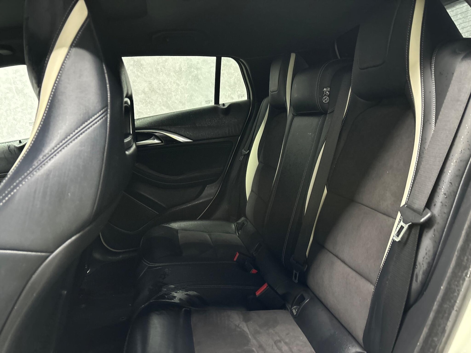 Used Infiniti Q30 2016 for sale - 78058092: Photo 6