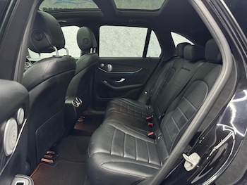 Used Mercedes-Benz GLC 2018 for sale - 78058974: Photo