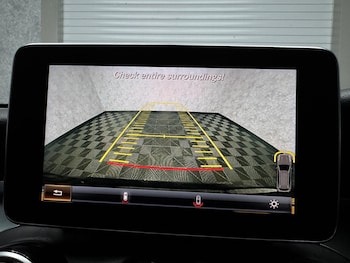 Used Mercedes-Benz GLC 2018 for sale - 78058974: Photo