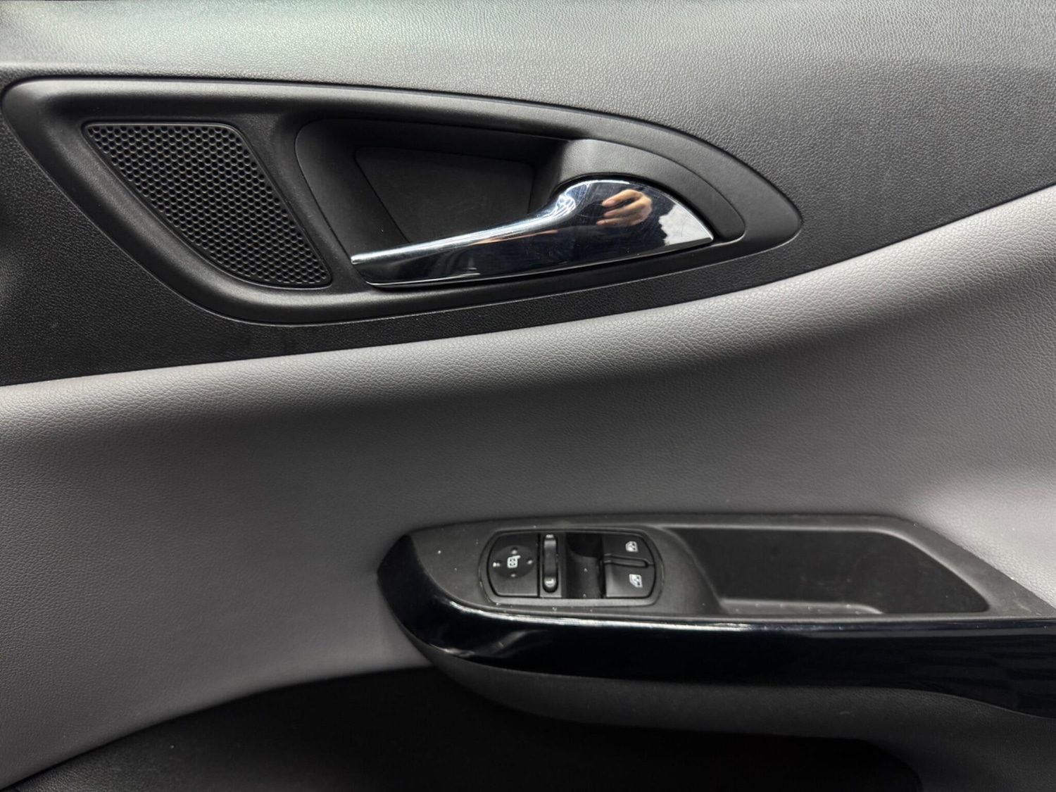 Used Vauxhall Corsa 2017 for sale - 76239306: Photo 18