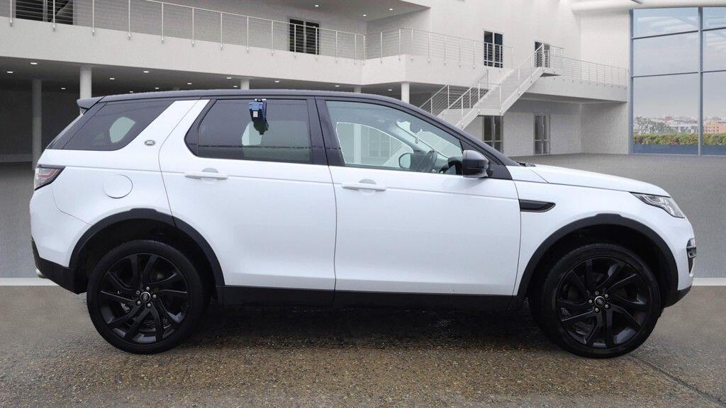 Used Land Rover Discovery Sport 2017 for sale - 76473017: Photo 10