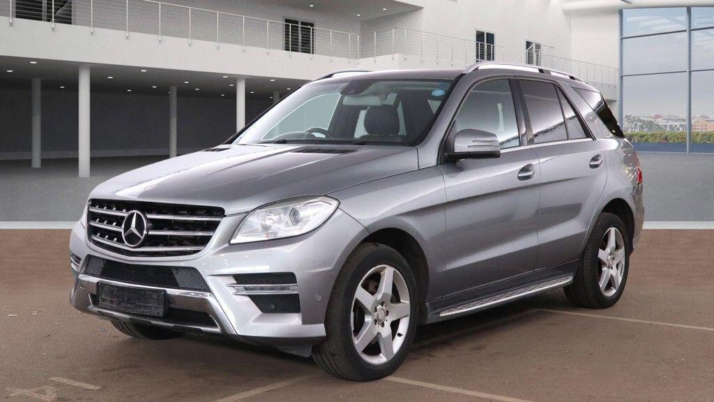 Used Mercedes-Benz M Class 2014 for sale - 76549145: Photo 1