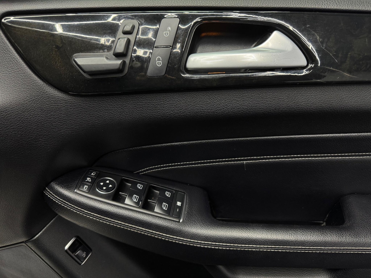 Used Mercedes-Benz M Class 2014 for sale - 76549145: Photo 17