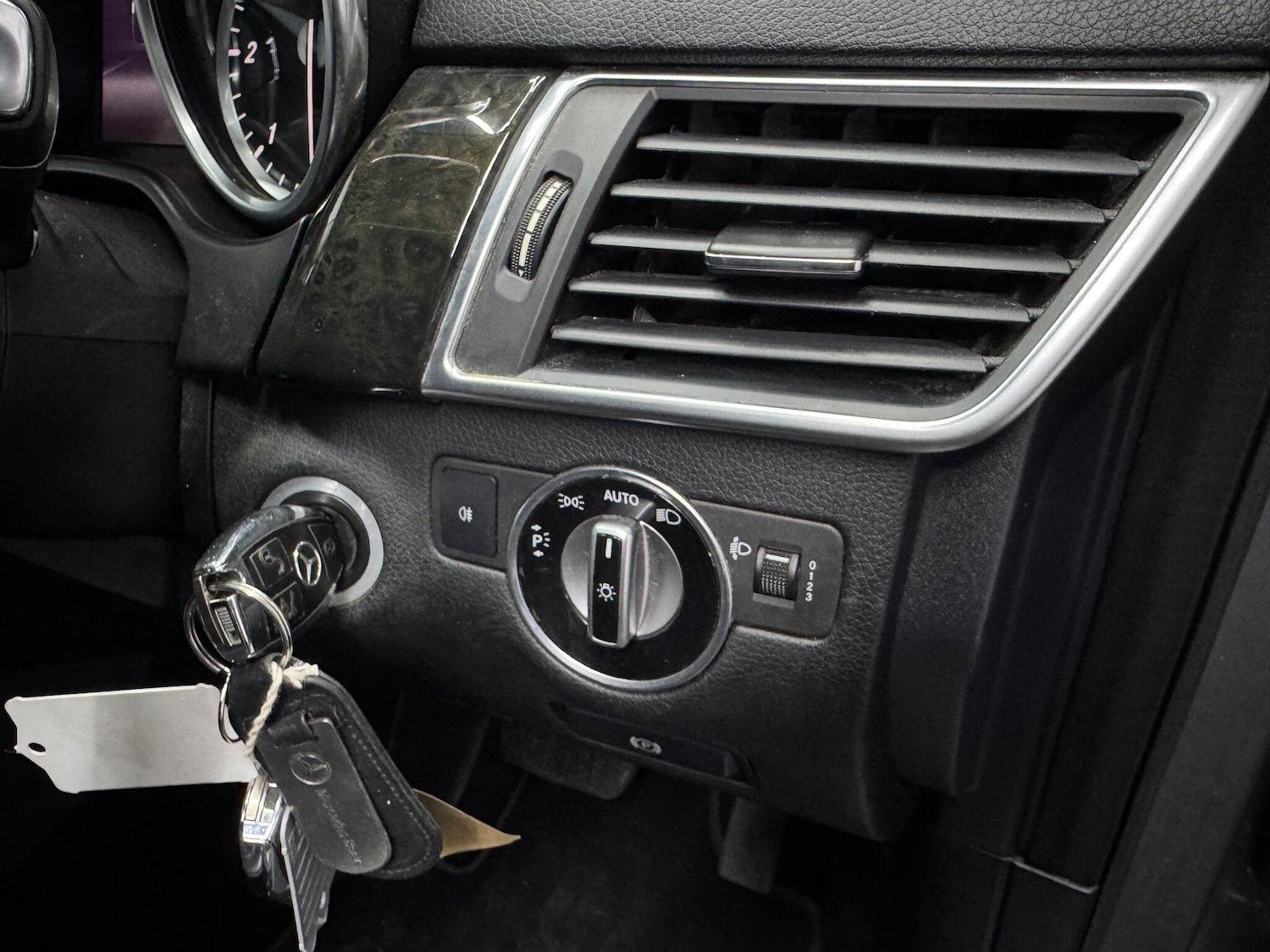 Used Mercedes-Benz M Class 2014 for sale - 76549145: Photo 19