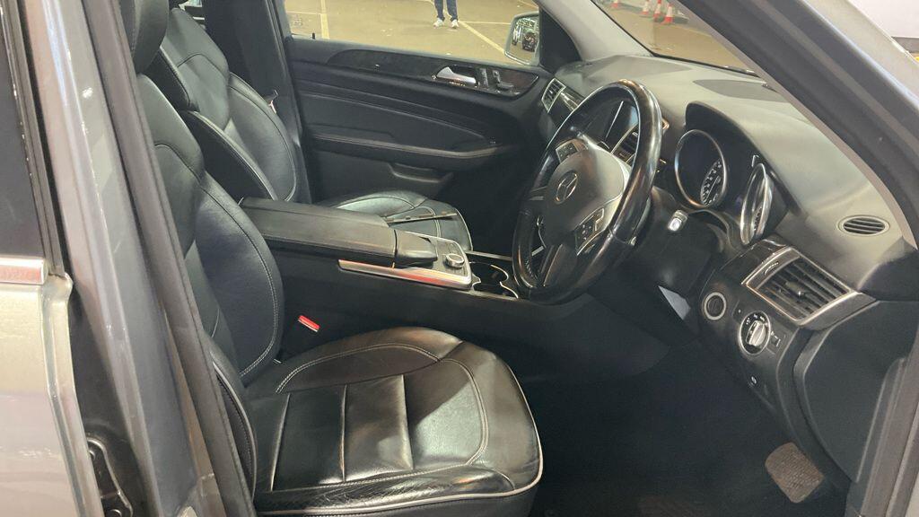 Used Mercedes-Benz M Class 2014 for sale - 76549145: Photo 2