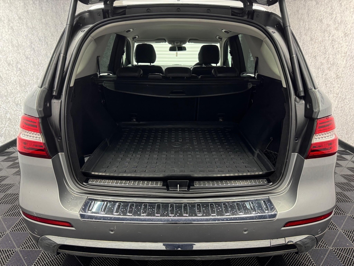 Used Mercedes-Benz M Class 2014 for sale - 76549145: Photo 24