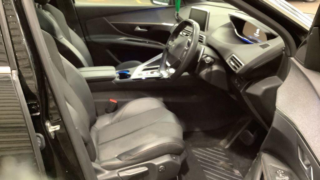 Used Peugeot 3008 2020 for sale - 77291113: Photo 2