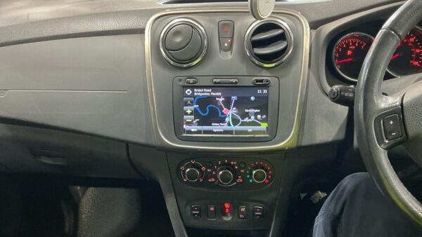 Used Dacia Sandero Stepway 2014 for sale - 78171320: Photo 10