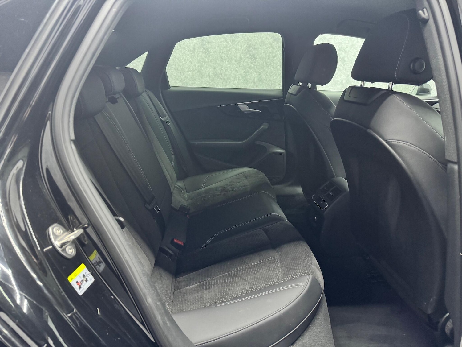 Used Audi A4 2021 for sale - 77074693: Photo 6