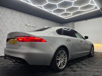Used Jaguar XF 2017 for sale - 79664674: Photo
