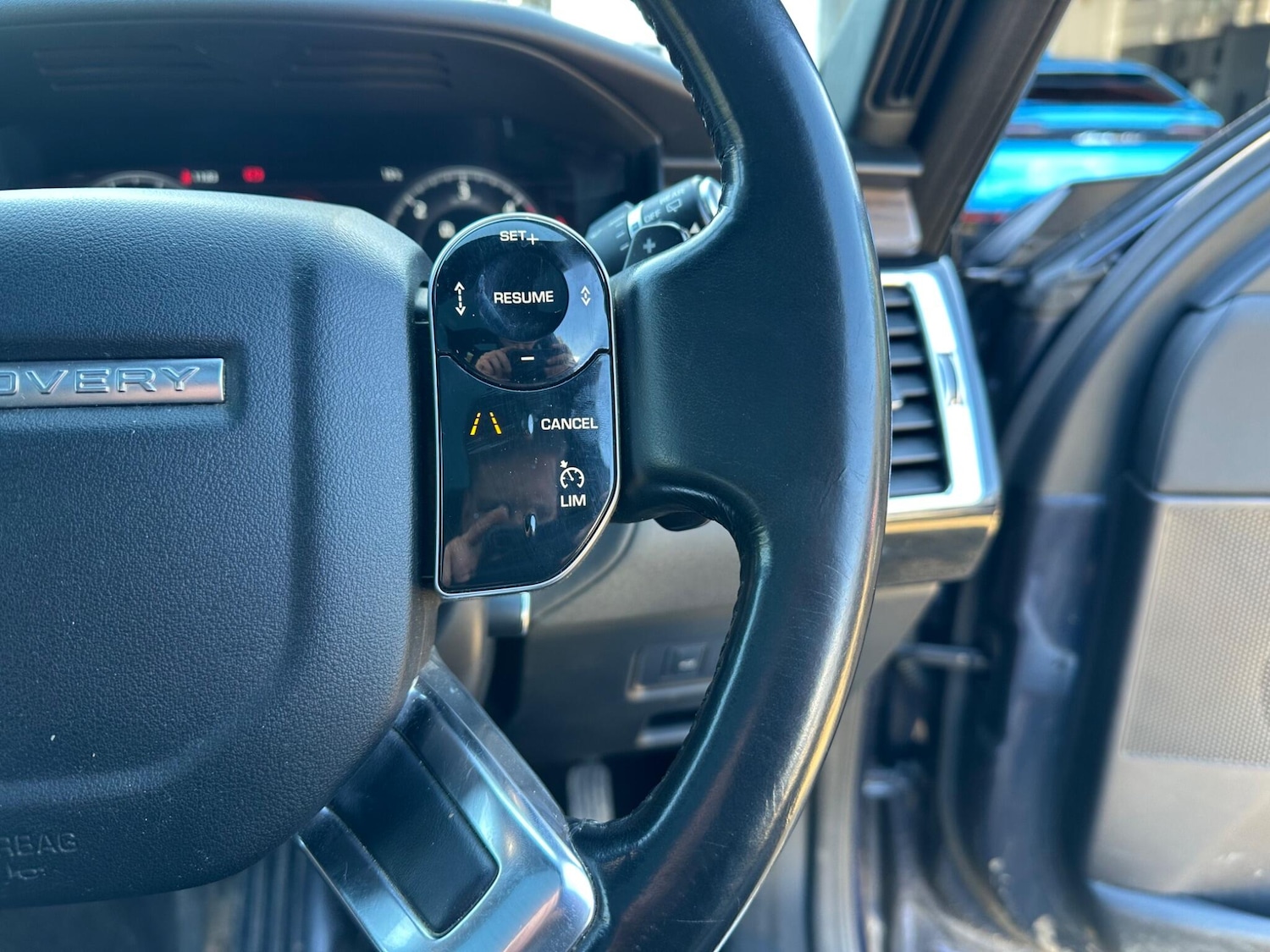 Used Land Rover Discovery 2019 for sale - 78058931: Photo 12