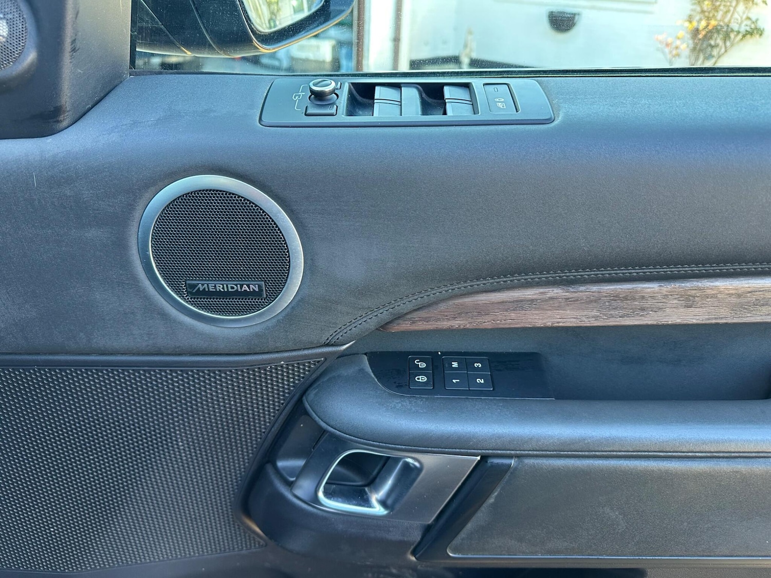 Used Land Rover Discovery 2019 for sale - 78058931: Photo 20