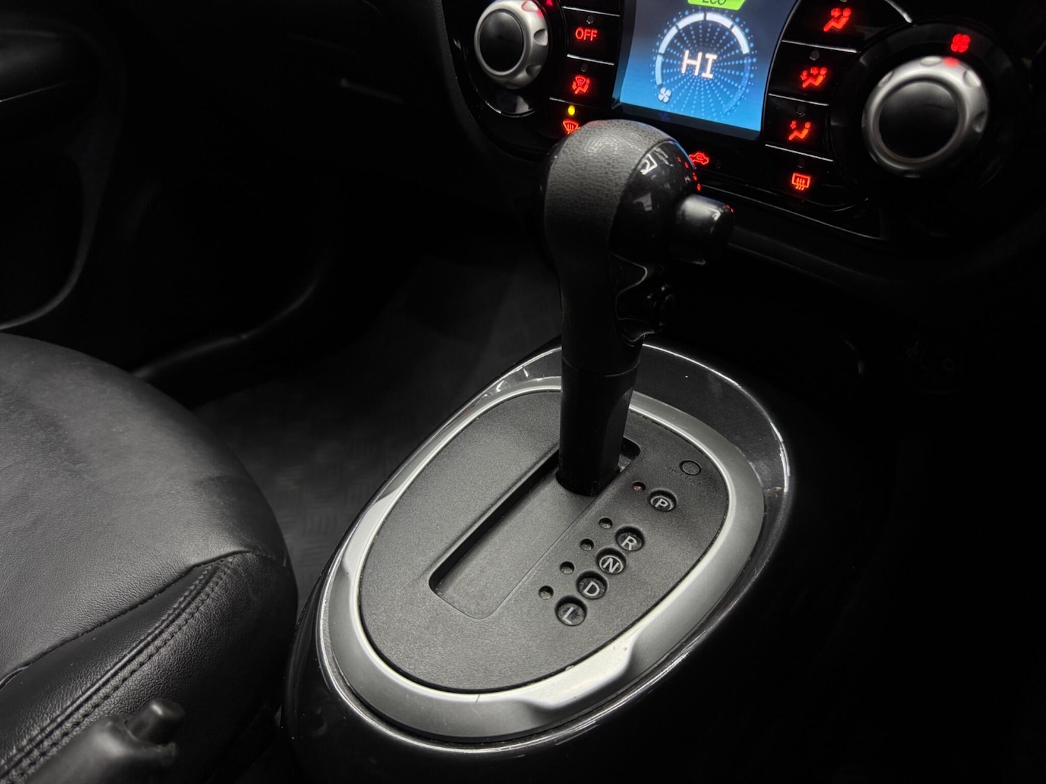 Used Nissan Juke 2016 for sale - 76926517: Photo 5