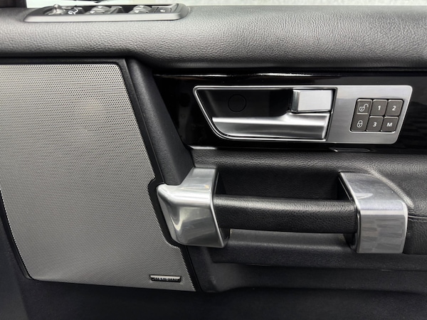 Used Land Rover Discovery 4 2014 for sale - 75174703: Photo 22