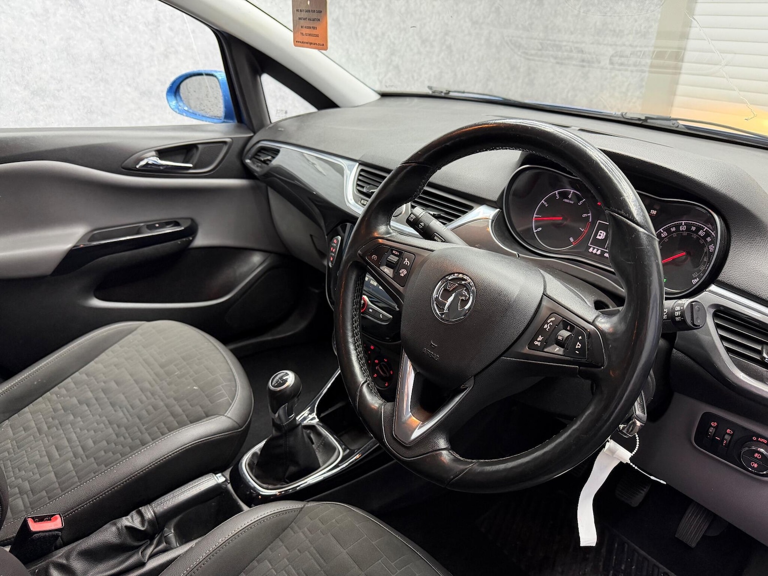 Used Vauxhall Corsa 2016 for sale - 78058671: Photo 2