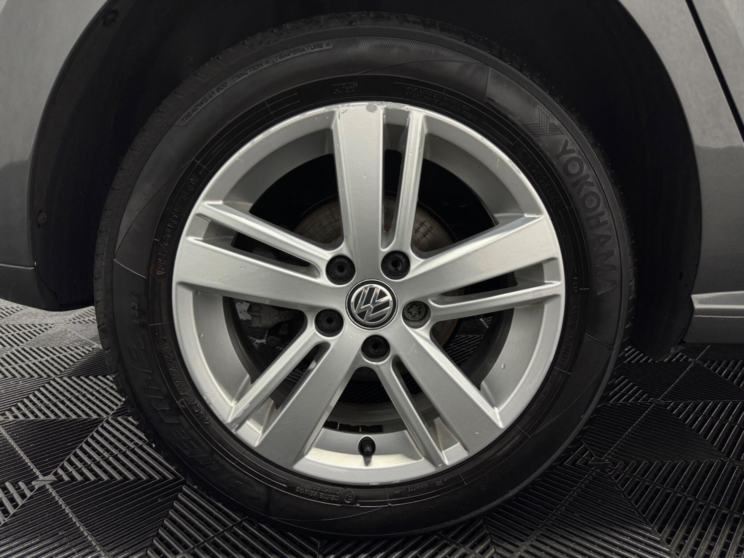 Used Volkswagen Polo 2017 for sale - 76109432: Photo 18