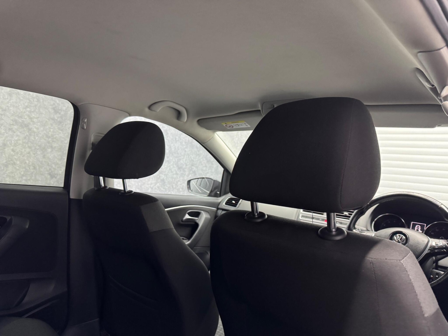 Used Volkswagen Polo 2017 for sale - 76109432: Photo 8