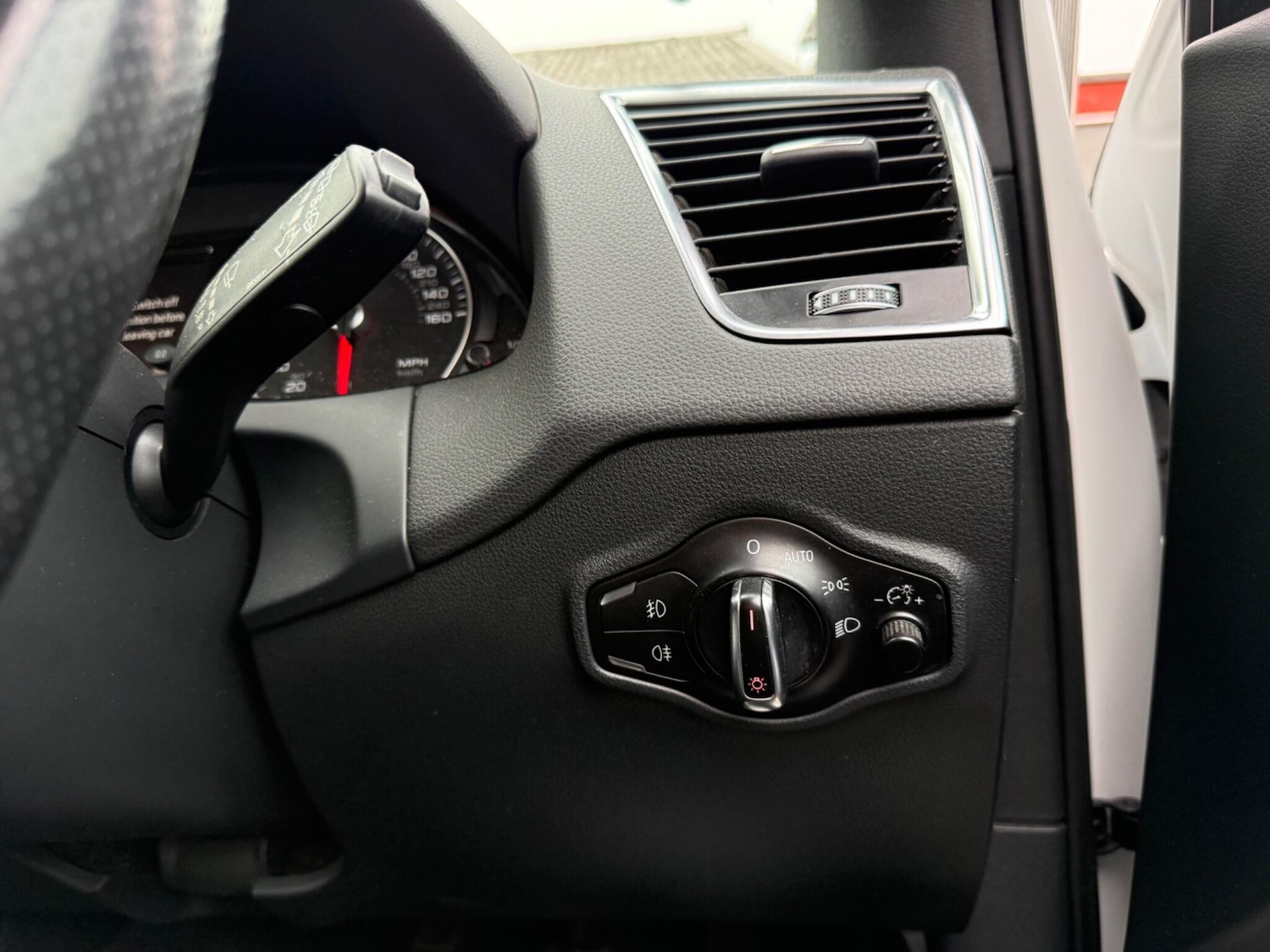 Used Audi Q5 2014 for sale - 78205399: Photo 10