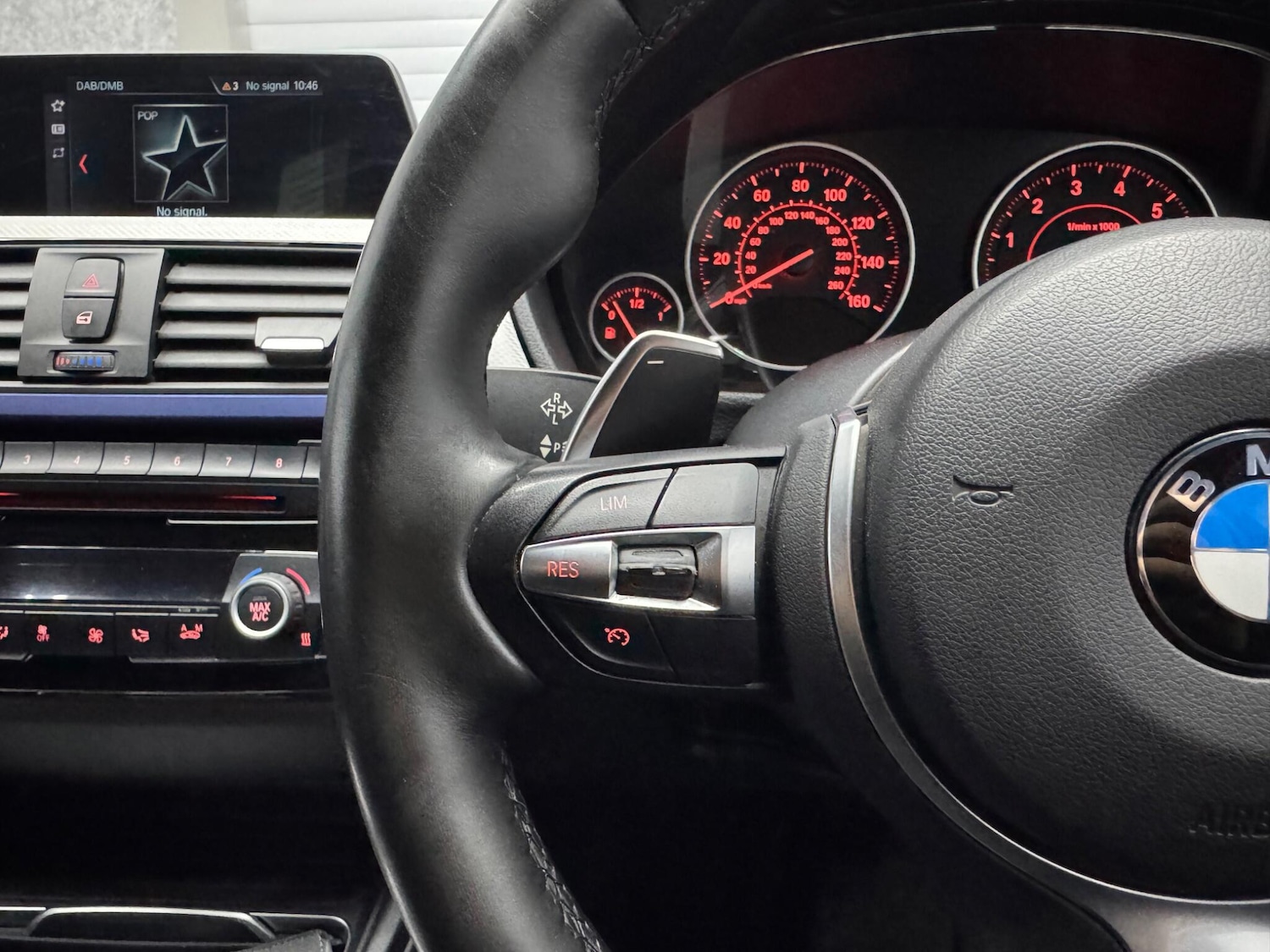 Used BMW 3 Series 2018 for sale - 77633400: Photo 8